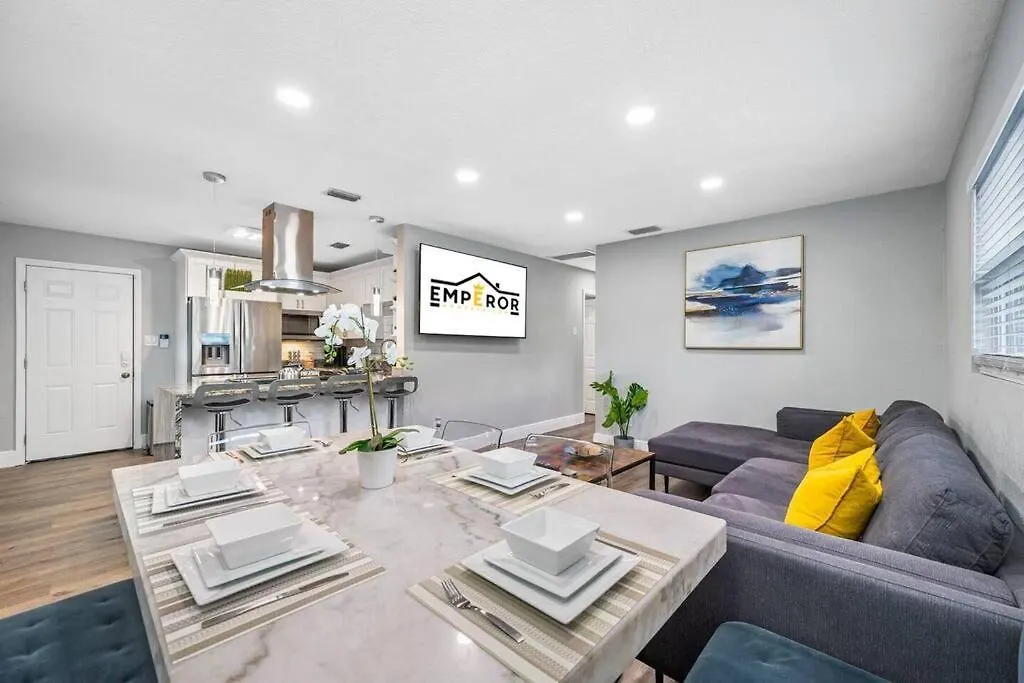 Contemporary & Fully Updated Heated Pool Home Tampa